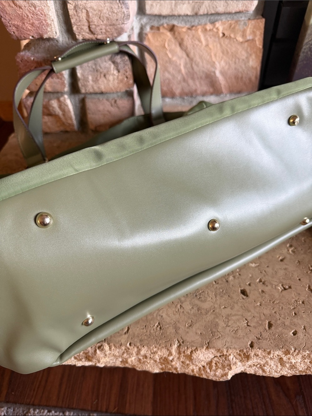 Sateen Olive Travel Weekender 18 in. Bag Removable Shoulder Strap trolly sleeve - Picture 5 of 7